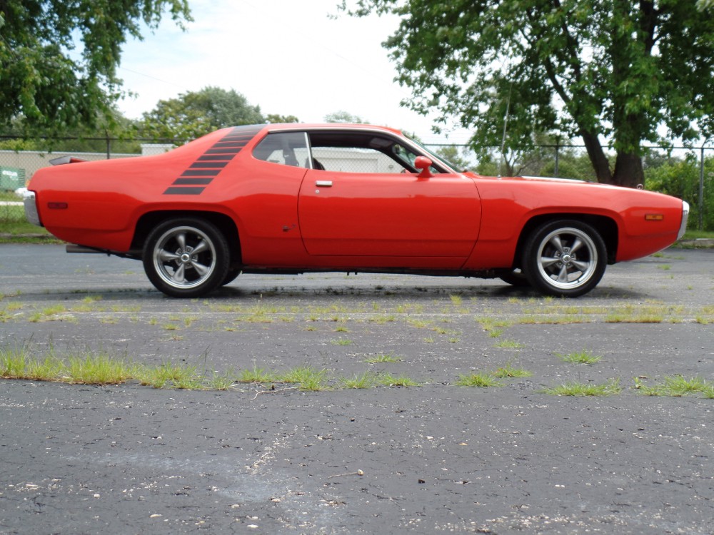 Used 1972 Plymouth Road Runner -ORIGINAL RM CODE HEMI ORANGE-PRICED TO SELL-SEE VIDEO | Mundelein, IL