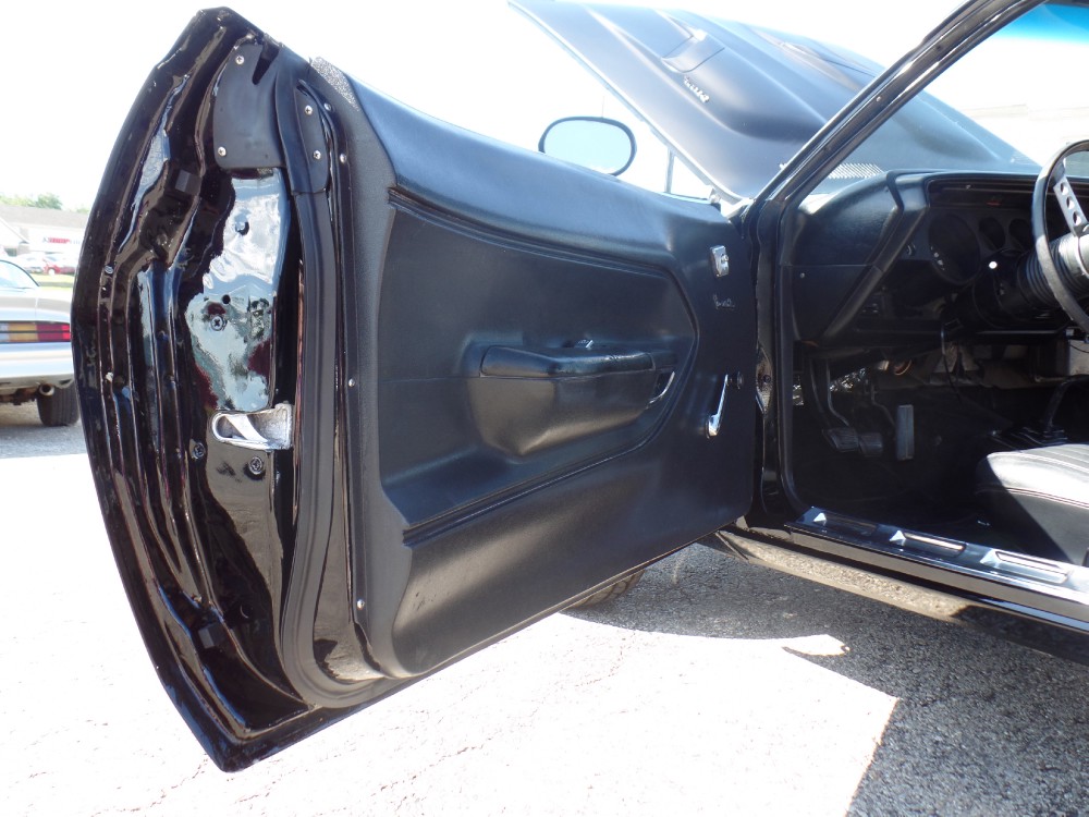 Used 1972 Plymouth Cuda AAR FAST AND FURIOUS 7 TRIBUTE-BLACK ON BLACK MOPAR-NEW PAINT-SEE VIDEO | Mundelein, IL