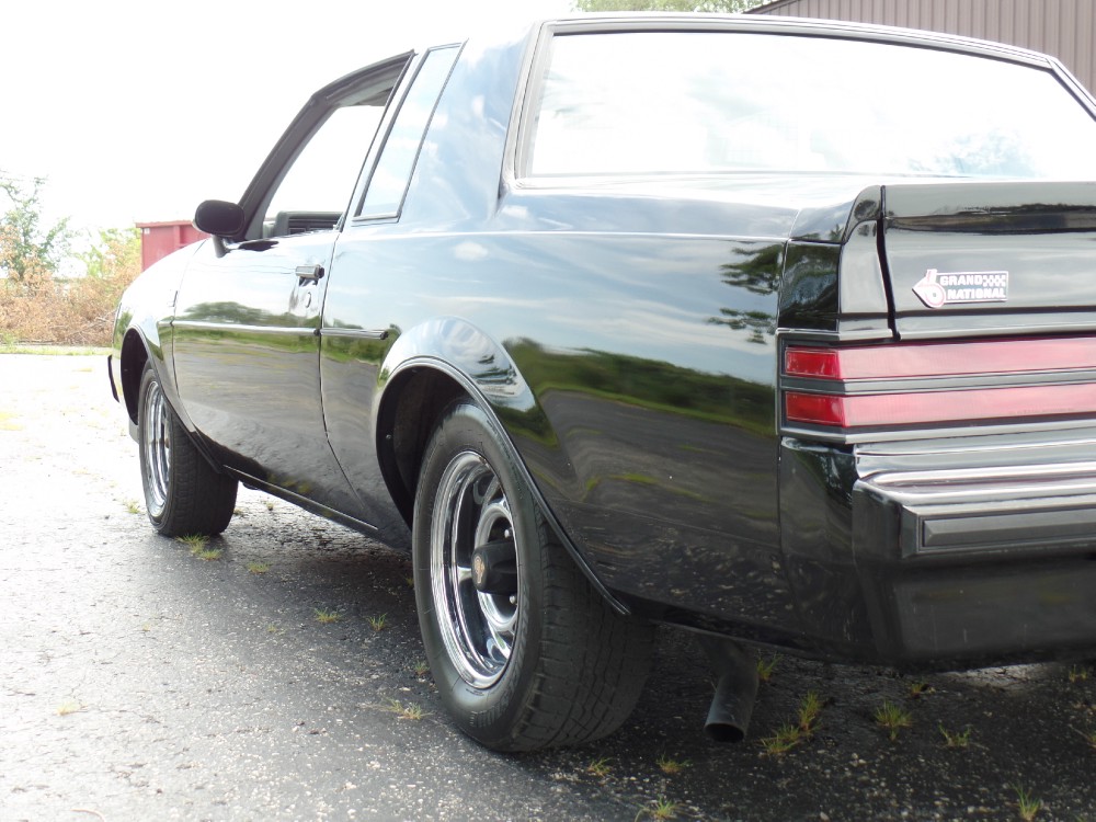 Used 1987 Buick Grand National SOLID 2 OWNER ORIGINAL HARDTOP-CLEAN CARFAX REPORT-SEE VIDEO-PRICED TO SELL | Mundelein, IL