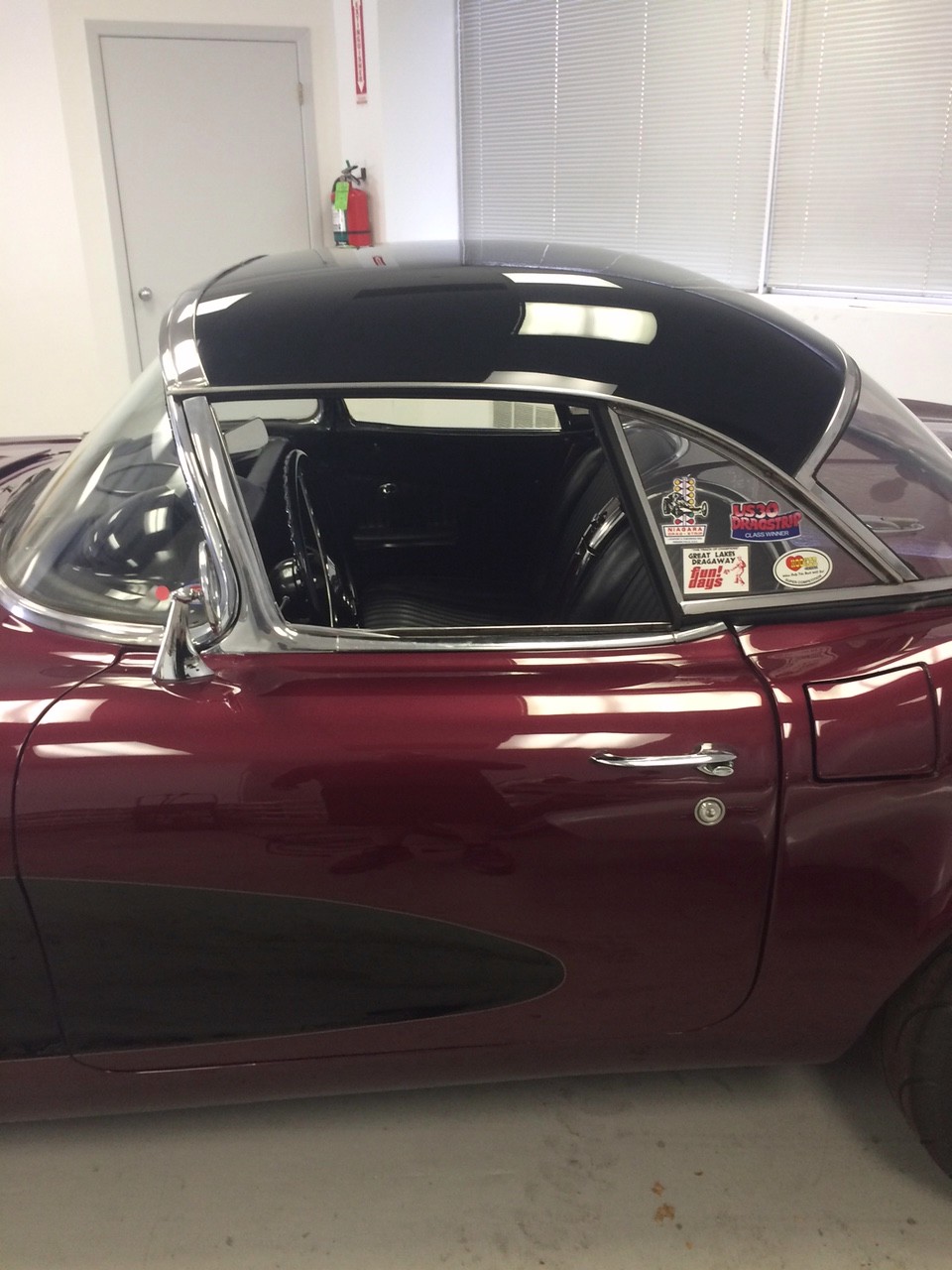 Used 1961 Chevrolet Corvette FIRST GENERATION ROADSTER - BUILT 4 SPEED 12 BOLT-VIDEO | Mundelein, IL