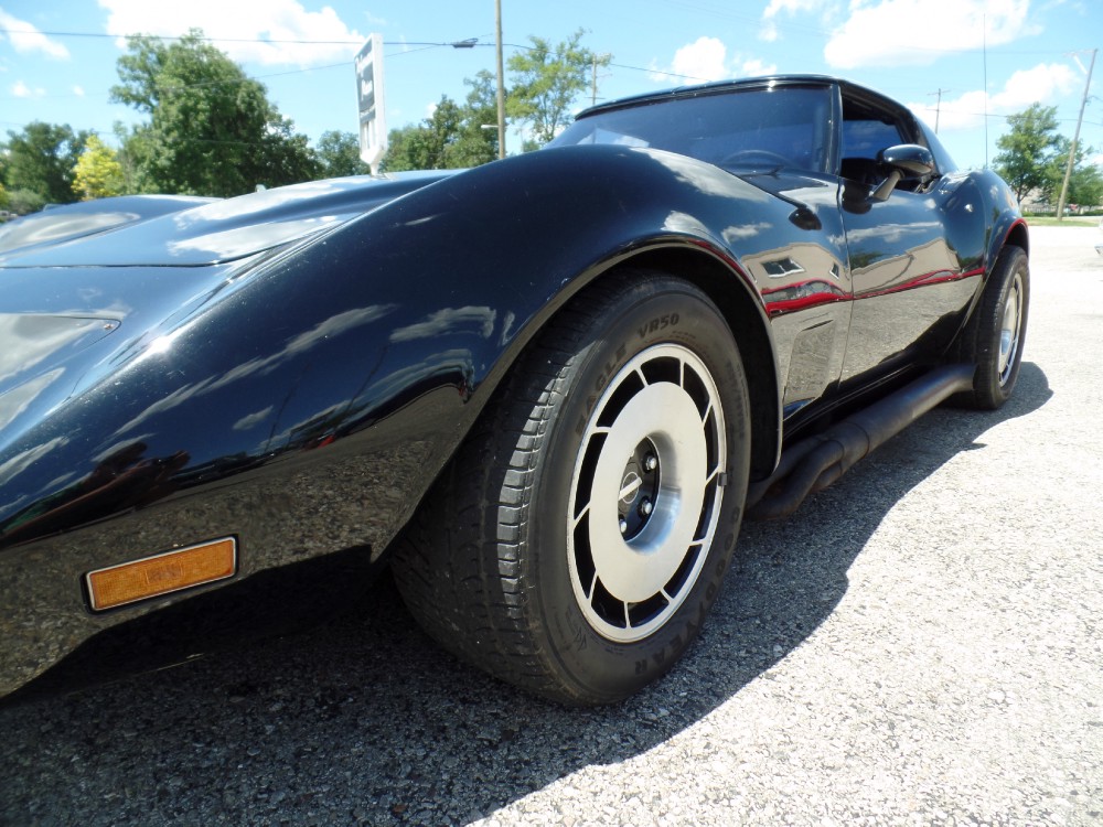 Used 1976 Chevrolet Corvette RELIABLE 4 SPEED DRIVER VETTE-SEE VIDEO | Mundelein, IL