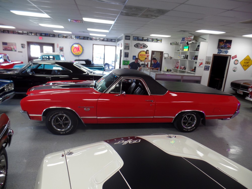 Used 1970 Chevrolet El Camino SS-RESTORED from California WITH AC | Mundelein, IL