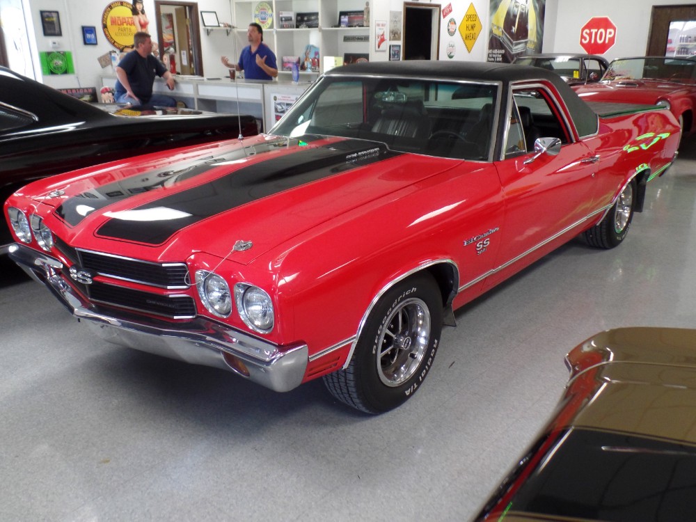 Used 1970 Chevrolet El Camino SS-RESTORED from California WITH AC | Mundelein, IL