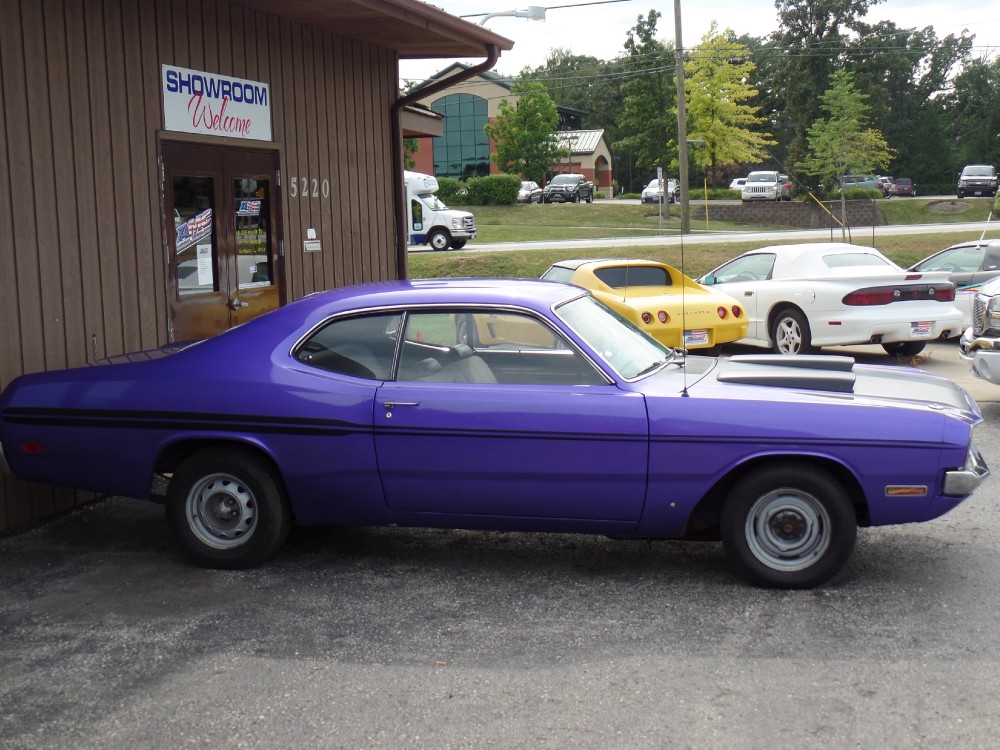 Used 1971 Plymouth Duster PLUM CRAZY PURPLE | Mundelein, IL