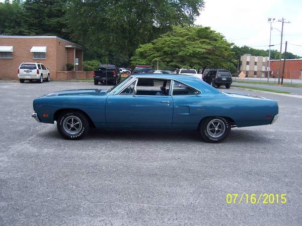 Used 1970 Plymouth Road Runner BEAUTIFUL JAMAICAN BLUE-NUMBERS MATCHING! | Mundelein, IL