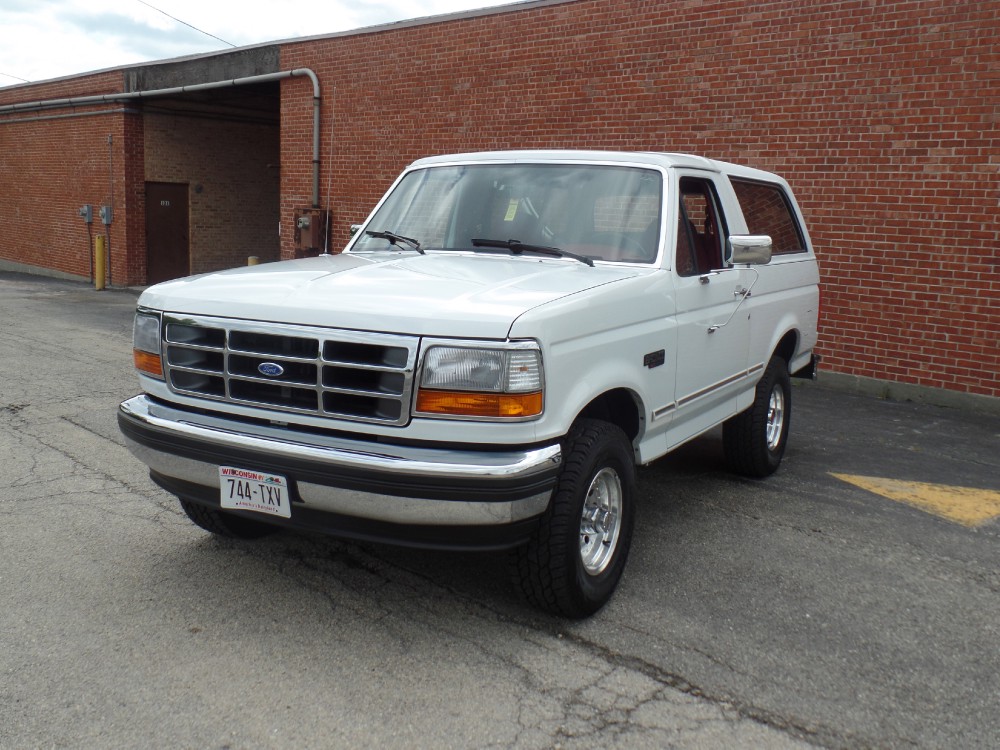 Used 1993 Ford Bronco -LOW MILES-BONE STOCK-ALL ORIGINAL | Mundelein, IL