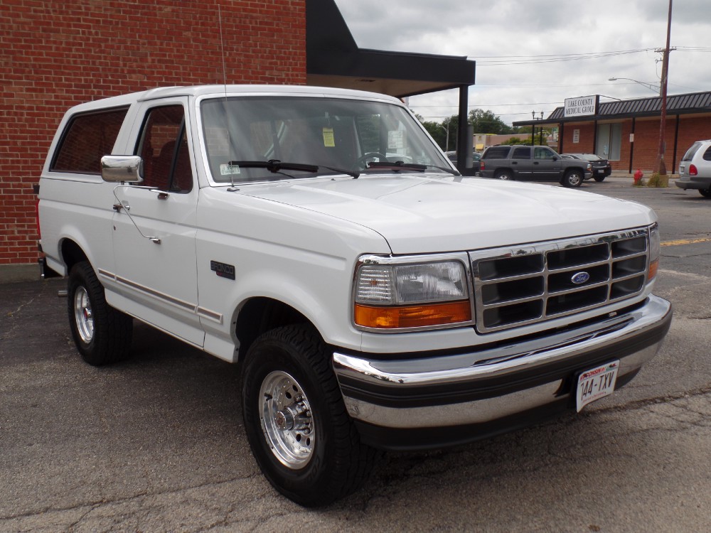 Used 1993 Ford Bronco -LOW MILES-BONE STOCK-ALL ORIGINAL | Mundelein, IL