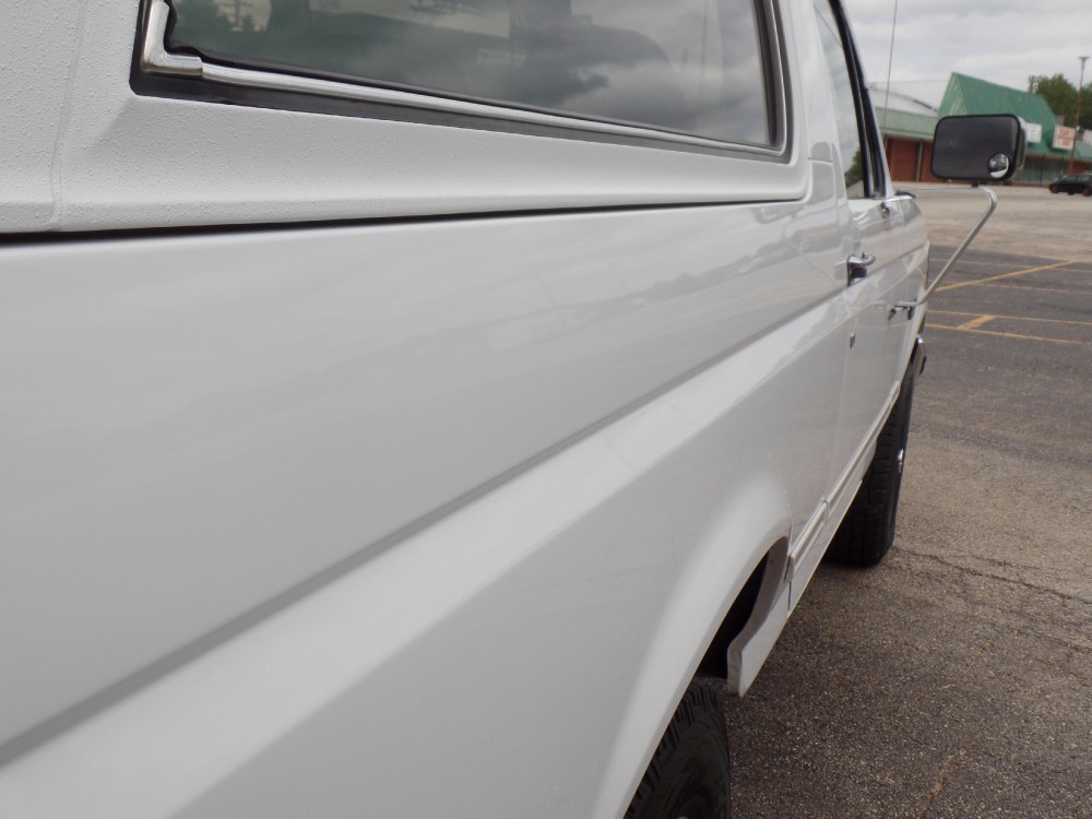 Used 1993 Ford Bronco -LOW MILES-BONE STOCK-ALL ORIGINAL | Mundelein, IL