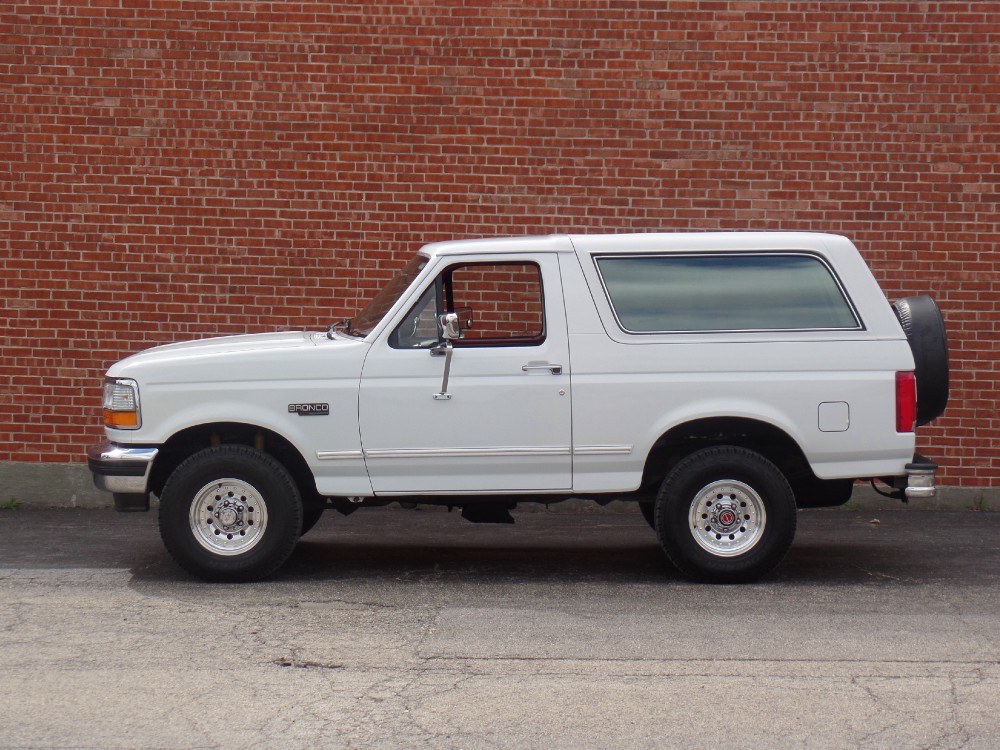 Used 1993 Ford Bronco -LOW MILES-BONE STOCK-ALL ORIGINAL | Mundelein, IL