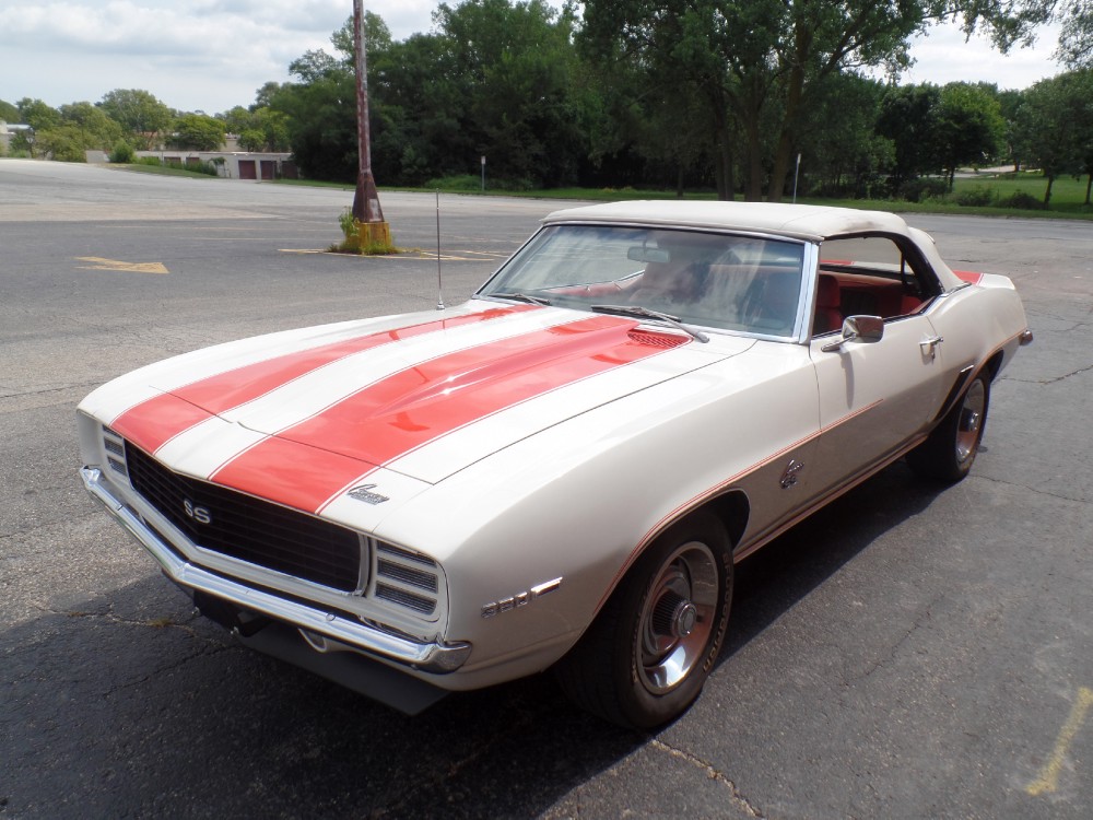 Used 1969 Chevrolet Camaro Z11--RS/SS INDIANAPOLIS PACE CAR CONVERTIBLE L48-NUMBERS MATCHING | Mundelein, IL