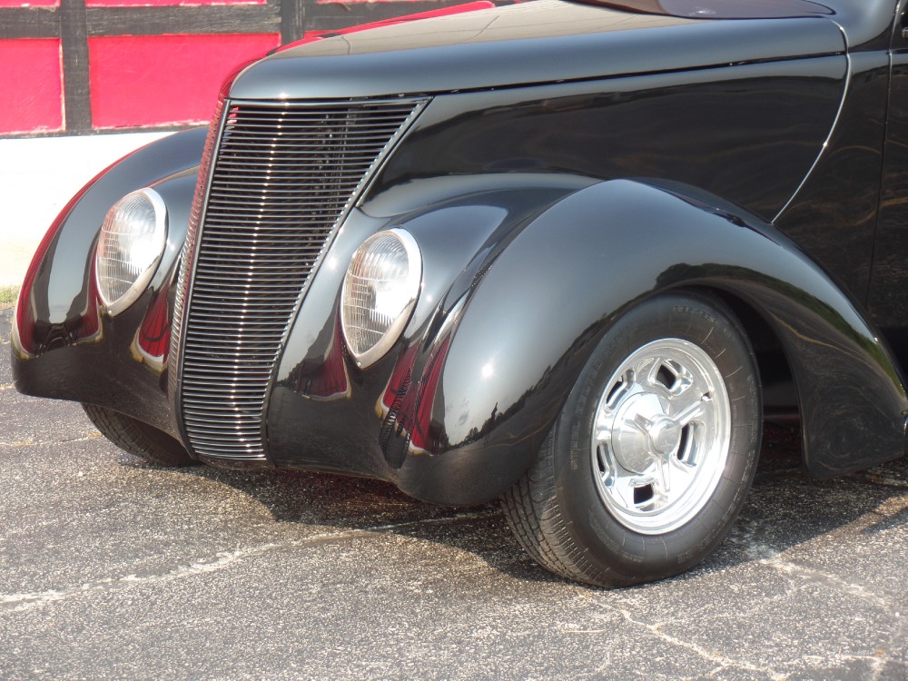 Used 1937 Ford Hot Rod / Street Rod 3 WINDOW-SHOW QUALITY-PRO TOUR-FUEL INJECTED-SEE VIDEO | Mundelein, IL