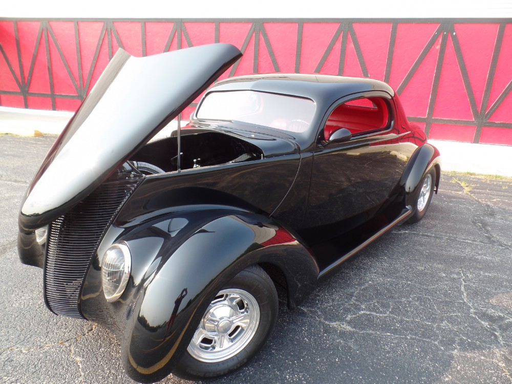 Used 1937 Ford Hot Rod / Street Rod 3 WINDOW-SHOW QUALITY-PRO TOUR-FUEL INJECTED-SEE VIDEO | Mundelein, IL
