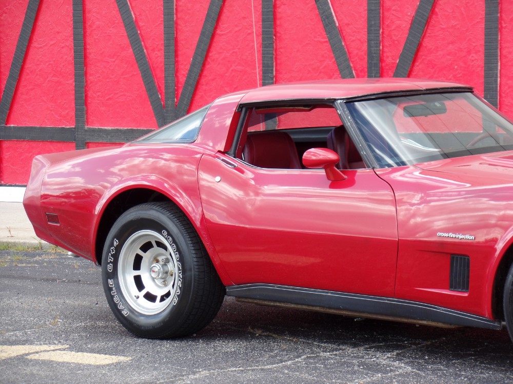 Used 1982 Chevrolet Corvette FUEL INJECTED-ALL ORIGINAL-SEE VIDEO | Mundelein, IL
