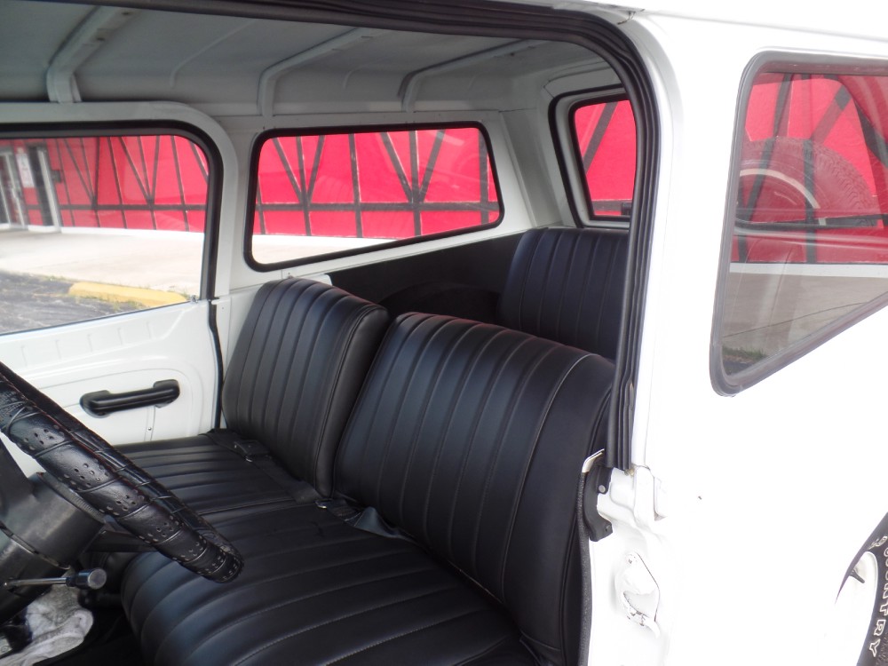 Used 1972 Jeep Commando Jeepster RUST FREE-RARE HARD TO FIND JEEP FROM TEXAS-ONLY 52,000 ORIGINAL MILES | Mundelein, IL