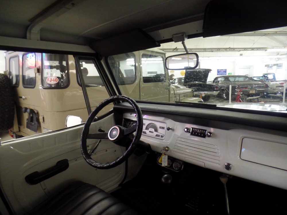 Used 1972 Jeep Commando Jeepster RUST FREE-RARE HARD TO FIND JEEP FROM TEXAS-ONLY 52,000 ORIGINAL MILES | Mundelein, IL