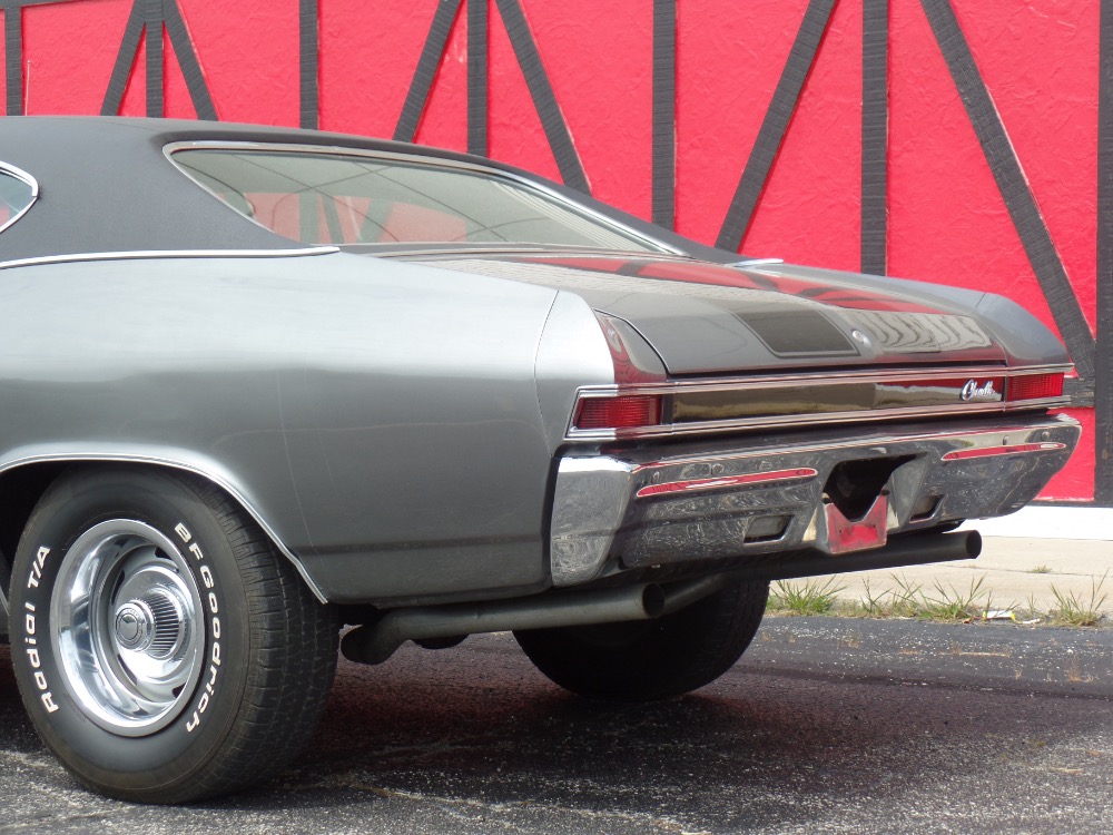Used 1968 Chevrolet Chevelle CORTEZ SILVER-NEW PAINT | Mundelein, IL