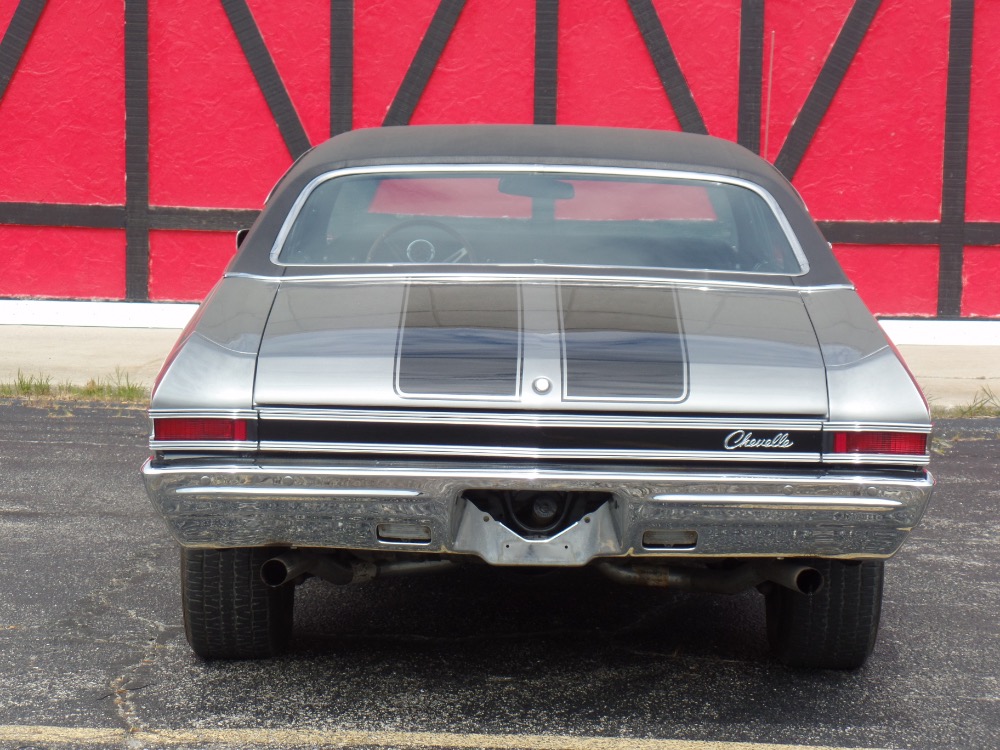Used 1968 Chevrolet Chevelle CORTEZ SILVER-NEW PAINT | Mundelein, IL
