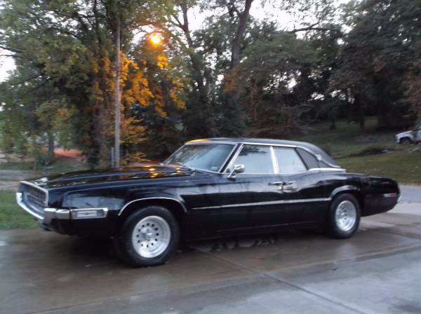 Used 1968 Ford Thunderbird 98,000 original miles! What a gem! | Mundelein, IL