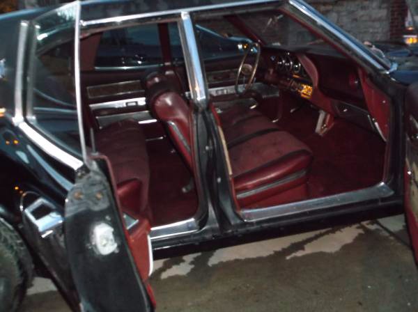 Used 1968 Ford Thunderbird 98,000 original miles! What a gem! | Mundelein, IL