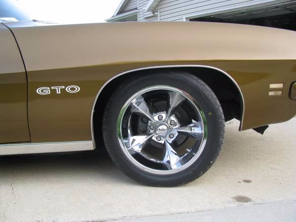 Used 1971 Pontiac GTO Fresh rebuild on original 400 motor | Mundelein, IL
