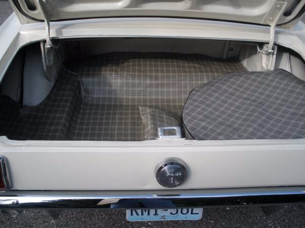 Used 1966 Ford Mustang Rebuilt original 4100 carburetor. One of a kind! | Mundelein, IL