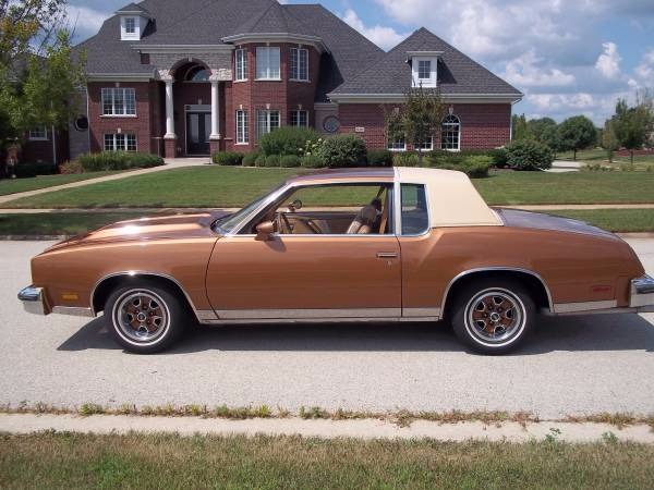 Used 1979 Oldsmobile Cutlass 350 V8 -AUTOMATIC- CLASSIC- CRUISER- TURN KEY | Mundelein, IL