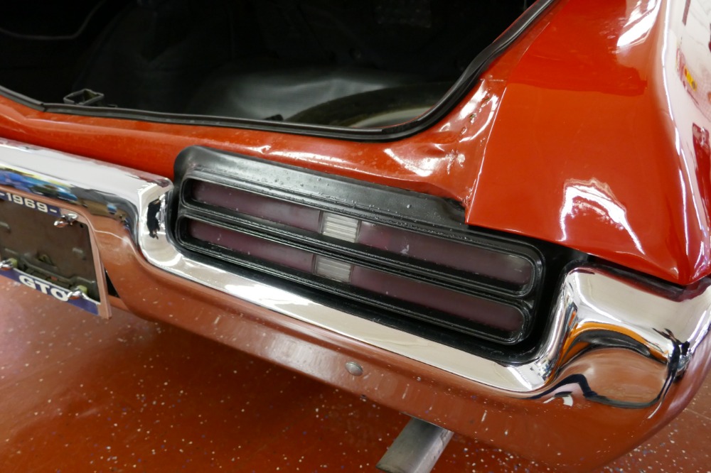 Used 1969 Pontiac GTO -WORKING AC-NICE PAINT-SUPER CLEAN-DRIVES GREAT-REAL VIN 242 GTO | Mundelein, IL