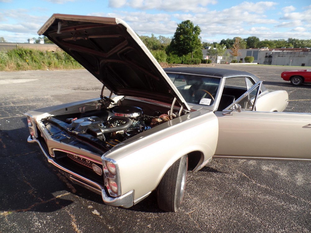 Used 1967 Pontiac GTO 1ST GEN-FRAME OFF RESTORED-PHS DOCS-NUMBERS MATCHING-RARE COLOR | Mundelein, IL