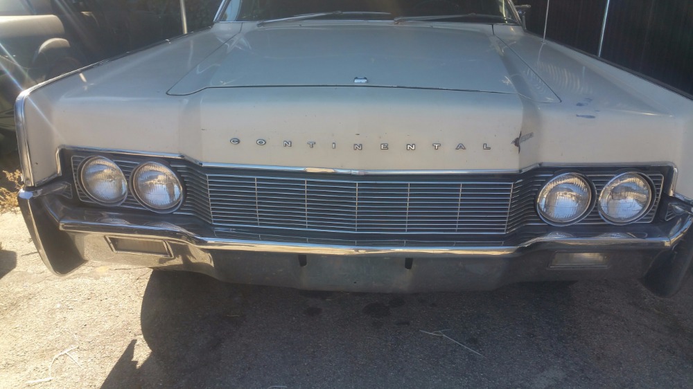 Used 1967 Lincoln Continental Suicide doors. Rare find! | Mundelein, IL