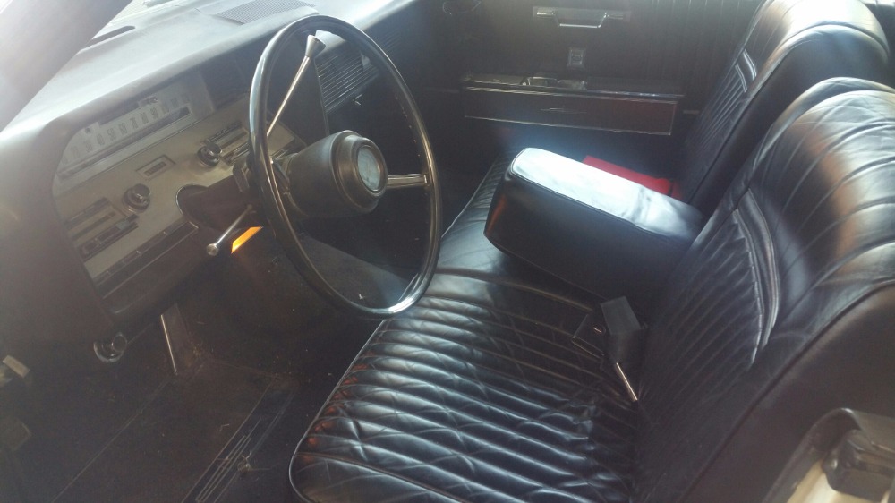Used 1967 Lincoln Continental Suicide doors. Rare find! | Mundelein, IL