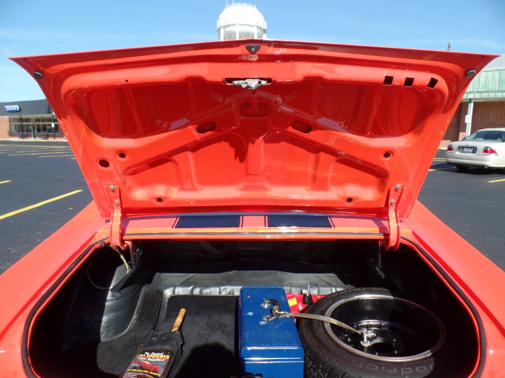 Used 1972 Chevrolet Chevelle HUGGER ORANGE WITH AC-DREAM MACHINE-TOTALLY RESTORED-SEE VIDEO | Mundelein, IL