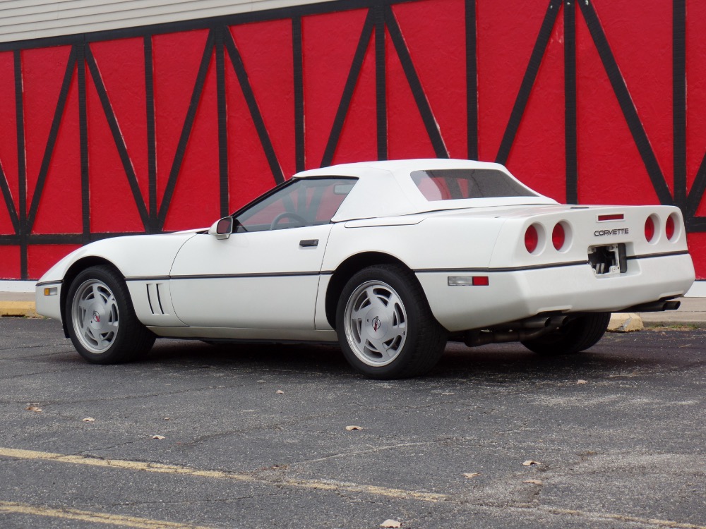 Used 1988 Chevrolet Corvette WHITE CONVERTIBLE-LOW MILES | Mundelein, IL