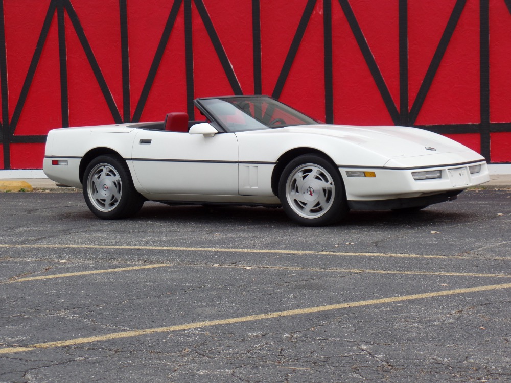 Used 1988 Chevrolet Corvette WHITE CONVERTIBLE-LOW MILES | Mundelein, IL