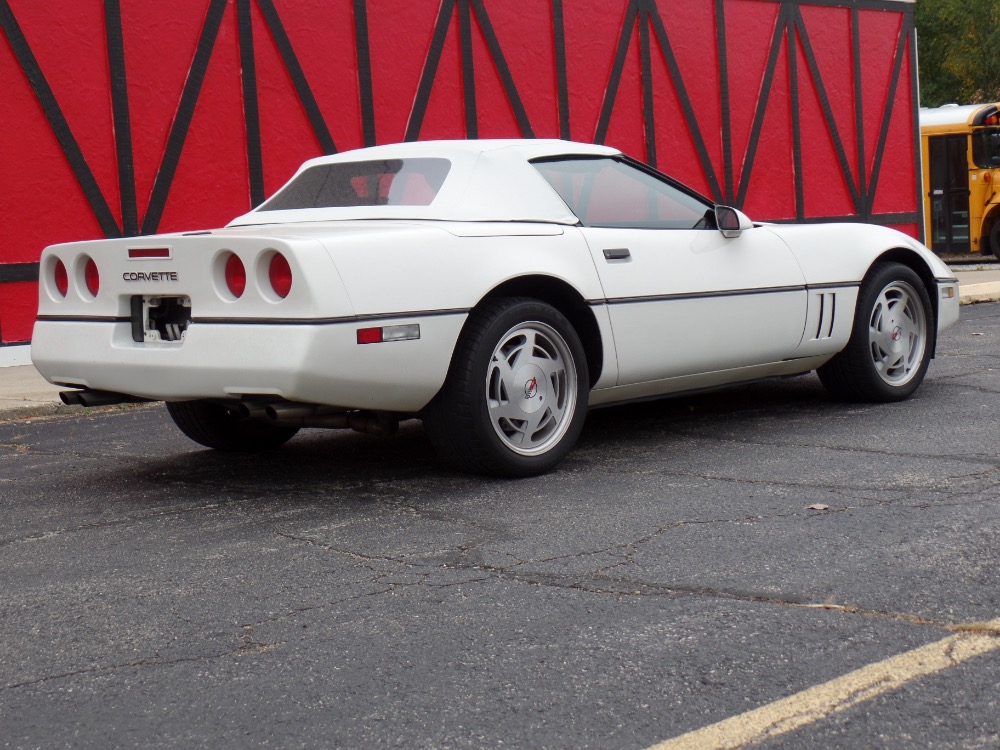Used 1988 Chevrolet Corvette WHITE CONVERTIBLE-LOW MILES | Mundelein, IL