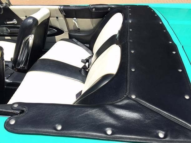 Used 1960 Ford Thunderbird ROADSTER PARADE CAR FROM SOUTHERN CALIFORNIA-OWNED BY SONNY BONO | Mundelein, IL