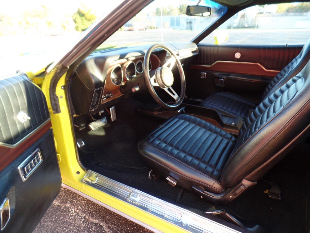 Used 1971 Plymouth GTX WHAT A MUSCLE CAR-VERY RARE & HIGHLY OPTIONED | Mundelein, IL