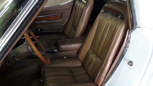 Used 1971 Chevrolet Corvette Low Miles Stingray-NEW LOWERED PRICE-SEE VIDEO | Mundelein, IL