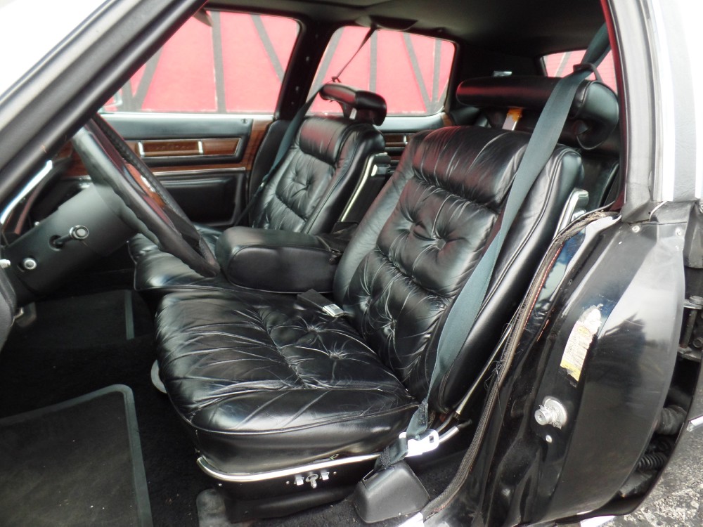 Used 1976 Cadillac Fleetwood Brougham-39,362 ORIGINAL MILES-SEE VIDEO | Mundelein, IL