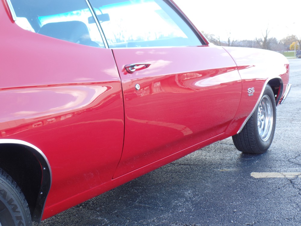 Used 1970 Chevrolet Chevelle XTREME TRUE SS396-OVER 600HP-BUILD SHEET-FRAME OFF RESTORED-TROPHIE WINNER | Mundelein, IL