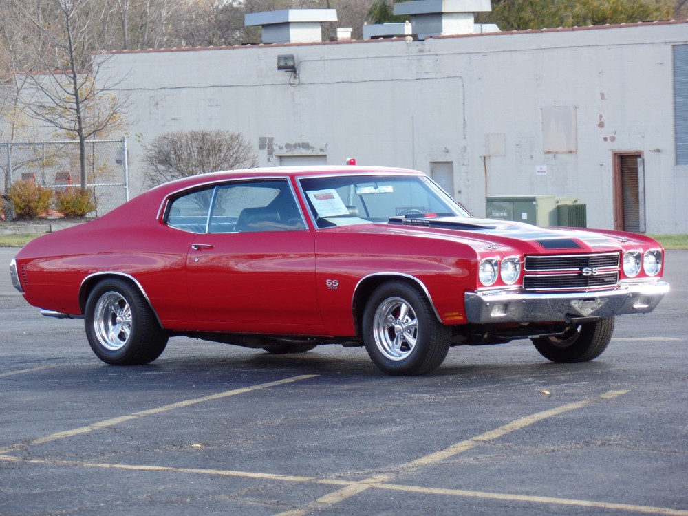 Used 1970 Chevrolet Chevelle XTREME TRUE SS396-OVER 600HP-BUILD SHEET-FRAME OFF RESTORED-TROPHIE WINNER | Mundelein, IL