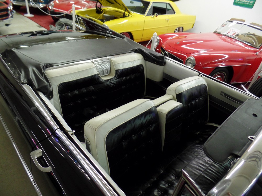 Used 1960 Cadillac Series 62 TRIPLE BLACK 6TH GENERATION CONVERTIBLE-original car | Mundelein, IL
