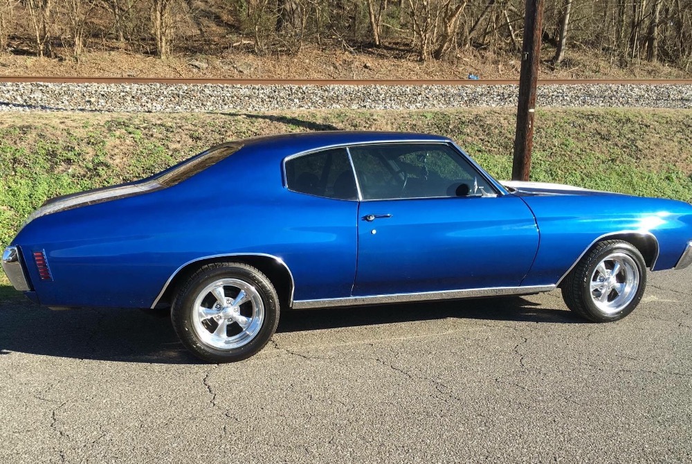 Used 1972 Chevrolet Chevelle 2nd Generation Malibu with SS appearance package-factory L65-great color- | Mundelein, IL
