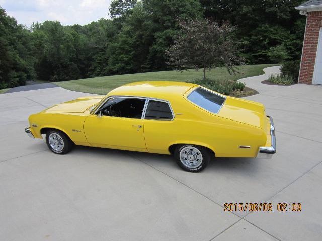 Used 1974 Chevrolet Nova CUSTOM HATCHBACK CLASSIC CAR YELLOW AUTOMATIC | Mundelein, IL
