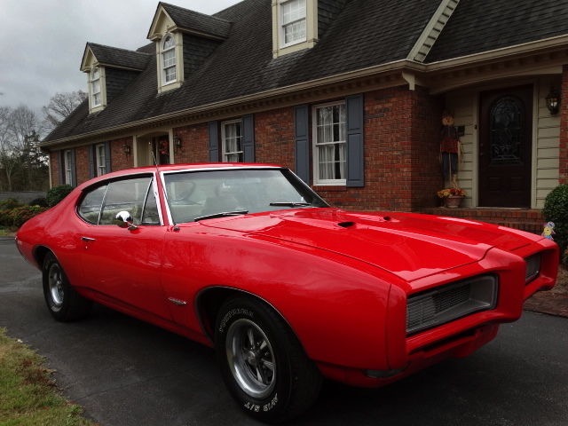 Used 1968 Pontiac GTO Real GTO-242 Vin Car- Real Nice paint- From the South - with a GREAT PRICE  | Mundelein, IL