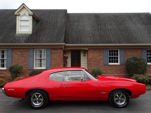 Used 1968 Pontiac GTO Real GTO-242 Vin Car- Real Nice paint- From the South - with a GREAT PRICE  | Mundelein, IL