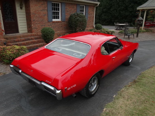 Used 1968 Pontiac GTO Real GTO-242 Vin Car- Real Nice paint- From the South - with a GREAT PRICE  | Mundelein, IL