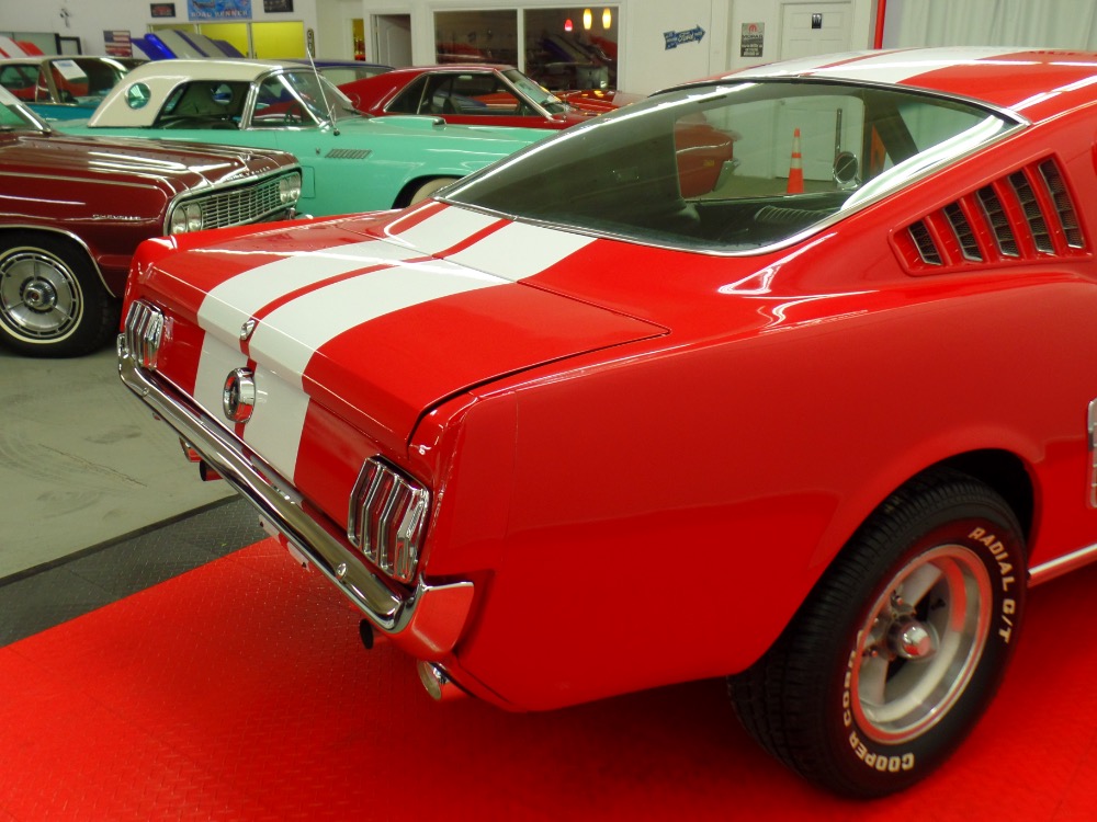 Used 1965 Ford Mustang FASTBACK 2+2-NEW PAINT | Mundelein, IL