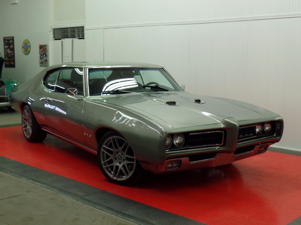 Used 1969 Pontiac GTO -WOW- NEW LOW PRICE !!! - One of a kind!-REAL PRO TOURING-GTO | Mundelein, IL