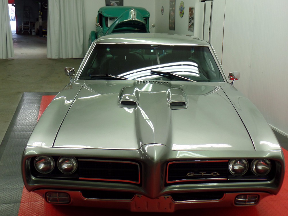 Used 1969 Pontiac GTO -WOW- NEW LOW PRICE !!! - One of a kind!-REAL PRO TOURING-GTO | Mundelein, IL