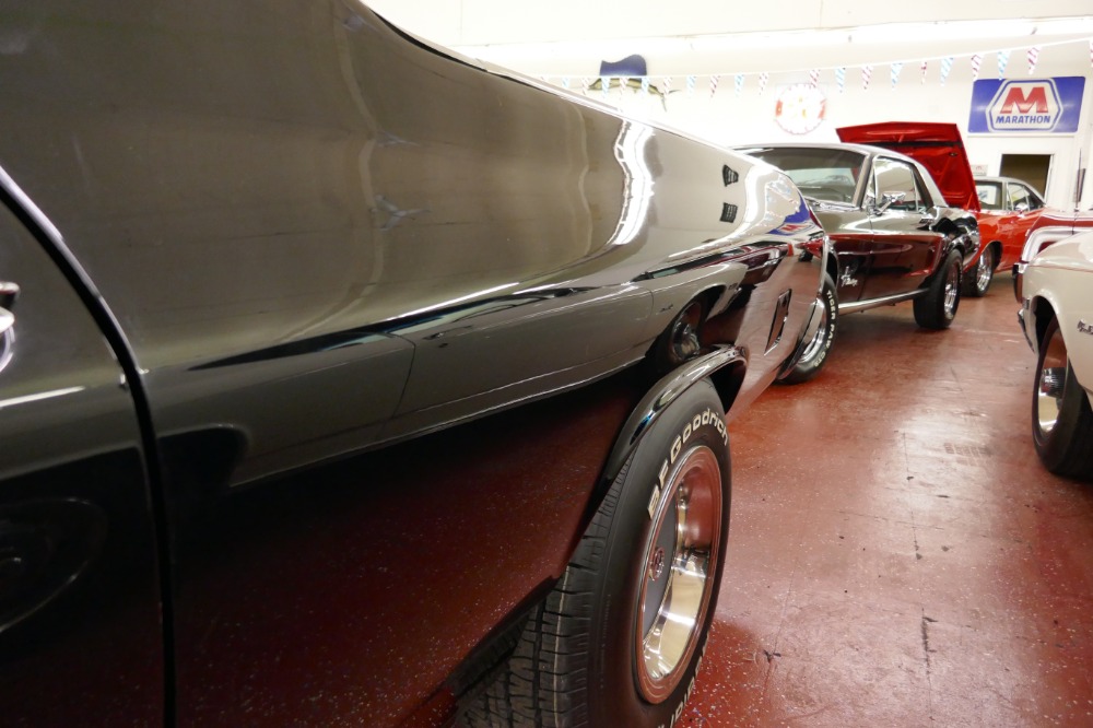 Used 1970 Chevrolet El Camino NEW PAINT-BIG BLOCK BUILT 468-FROM FLORIDA-BIG HORSEPOWER | Mundelein, IL